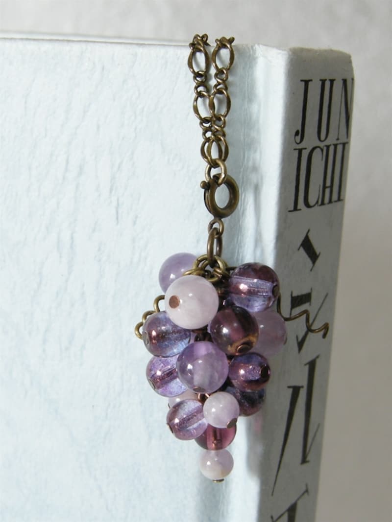 座金とビーズのブックマーカー