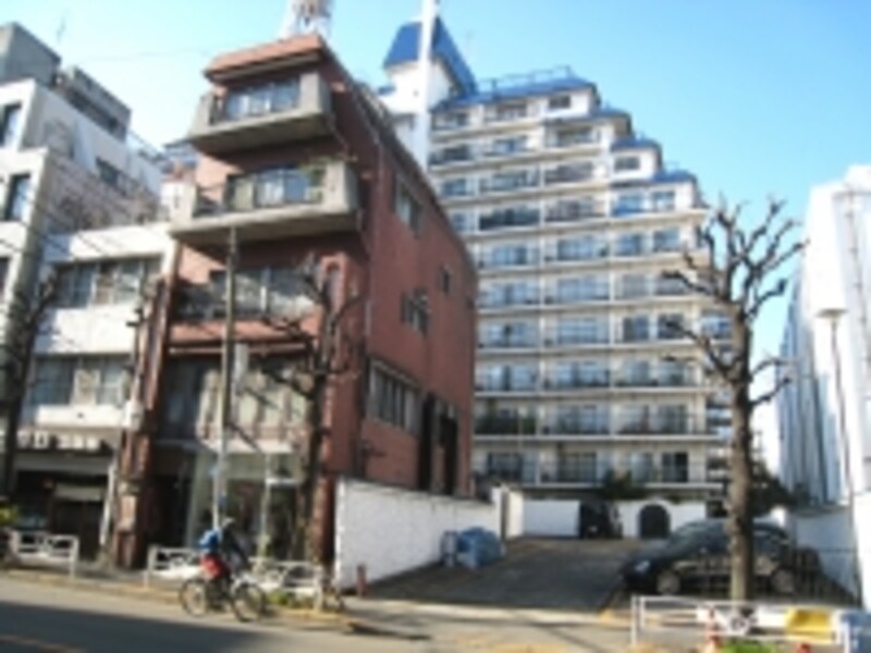 古いマンション