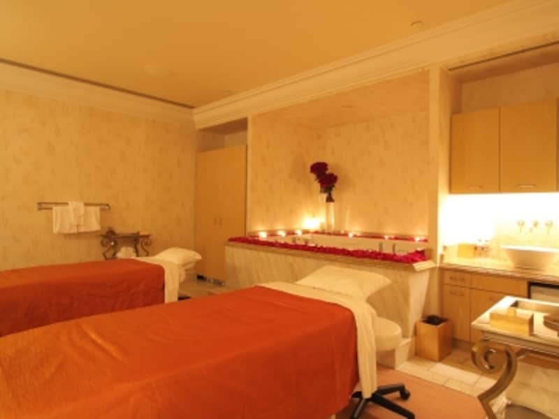 専用バス付きのVIPルーム。