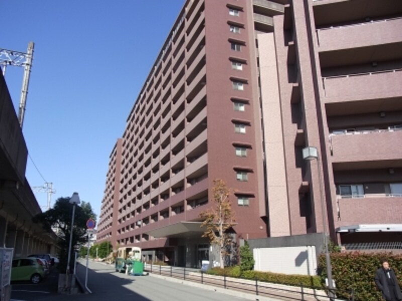 駅近大規模マンション、池田市