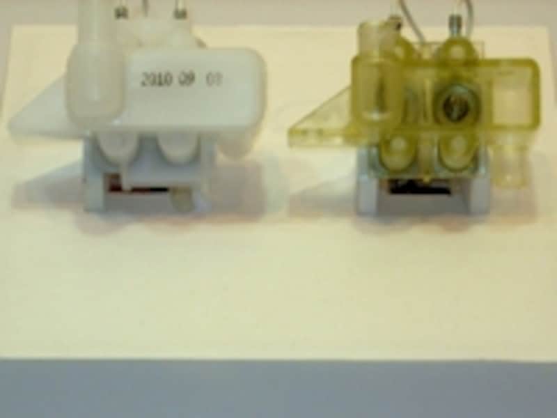 水の硬度を感知して、洗剤量・洗濯時間・使用水量を調整する「eco水センサー」も独自の発想