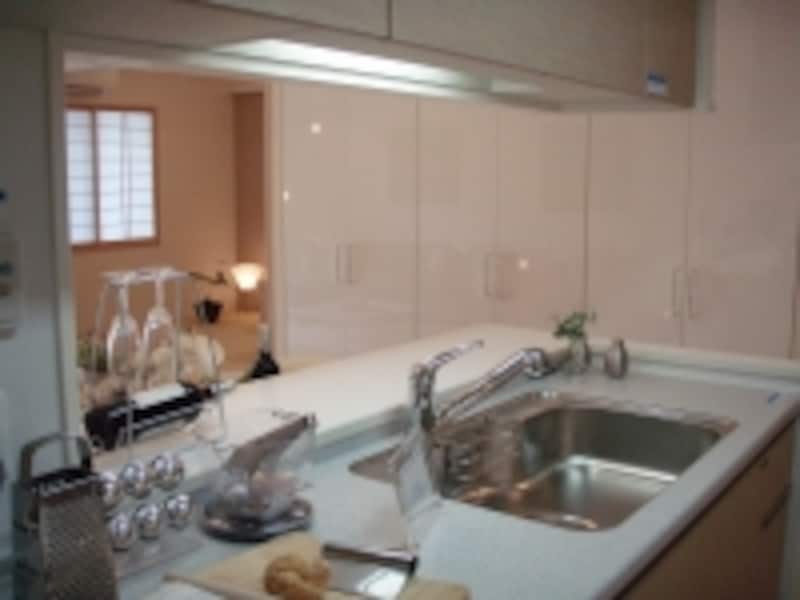 キッチンの使い勝手をチェック