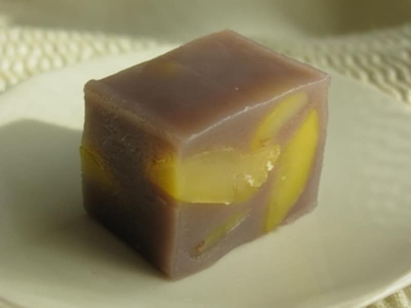 「青柳正家」の「栗蒸し羊羹」1本900円