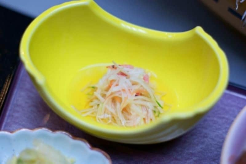 桜海老の五色和え