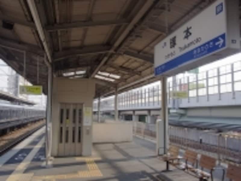 JR塚本駅と阪神高速11号池田線