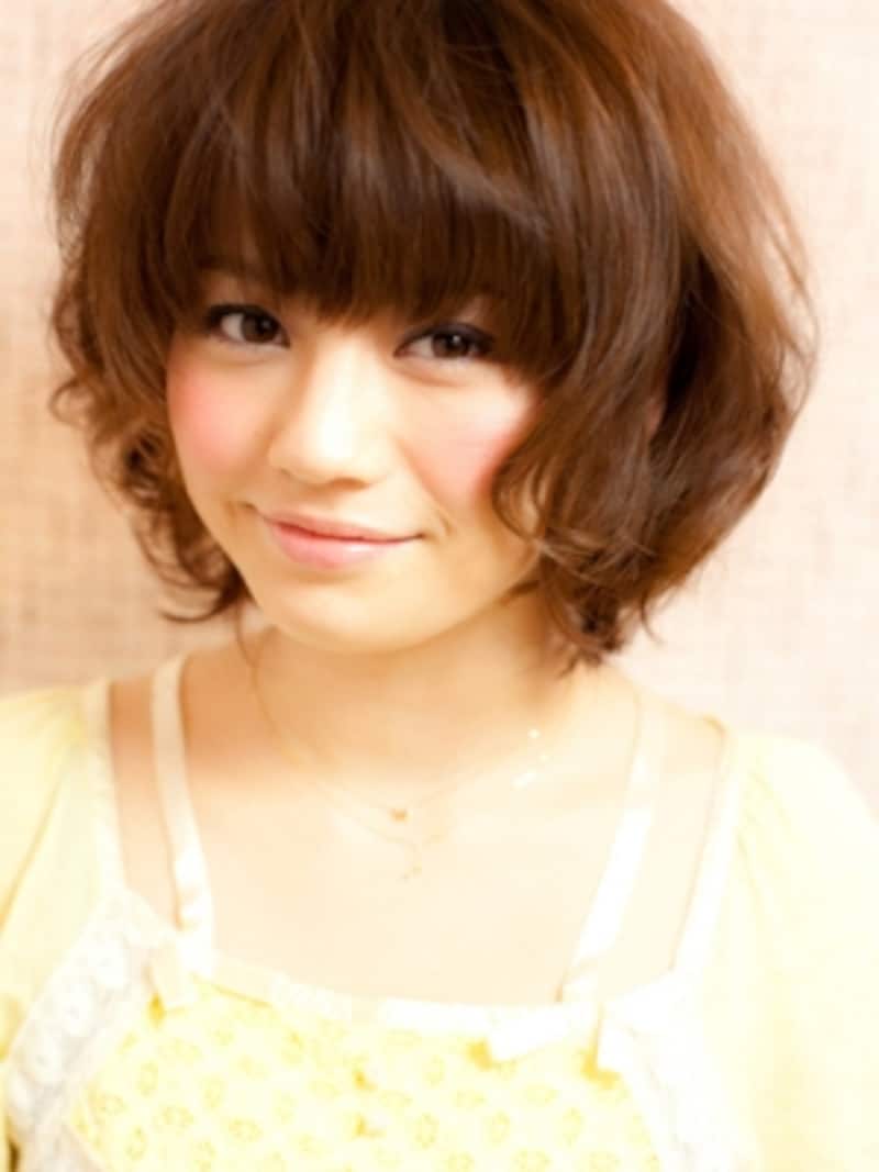 フォワードカールショート ヘアスタイル 髪型 All About