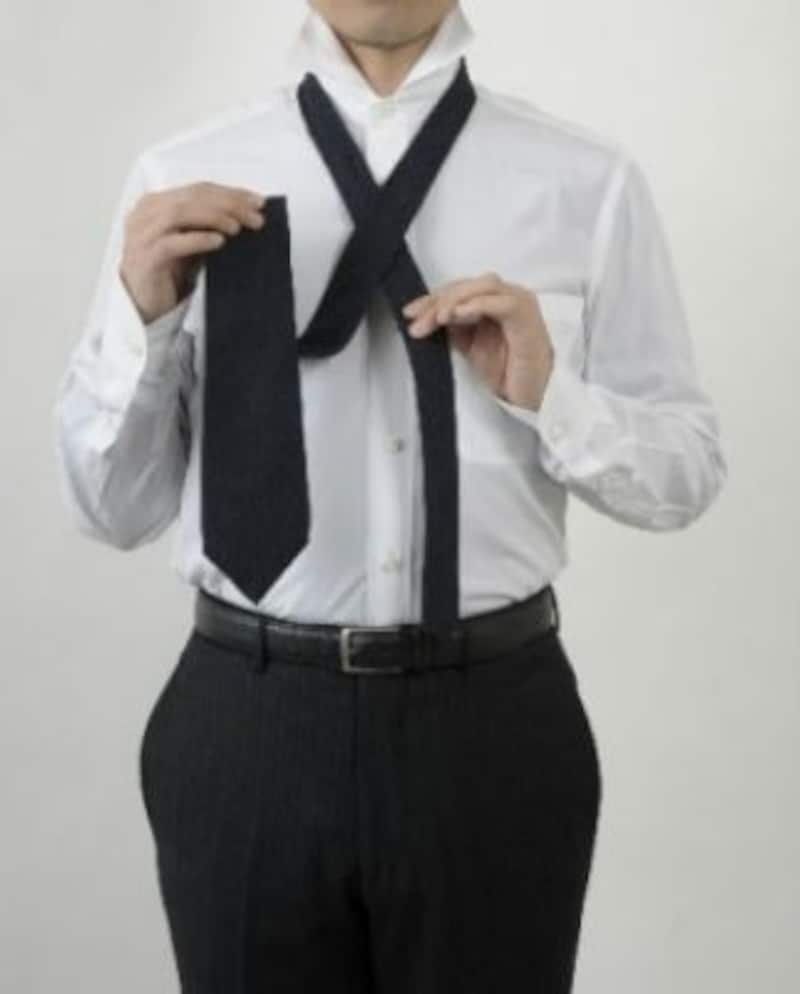 ネクタイ,結び方,プレーンノット