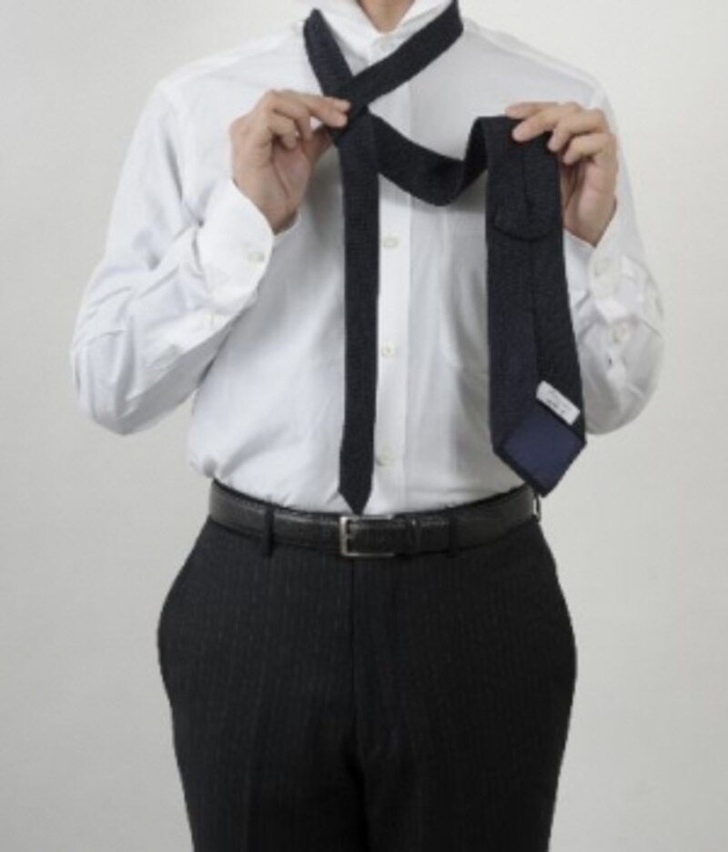 ドレスダウンプレーンノット