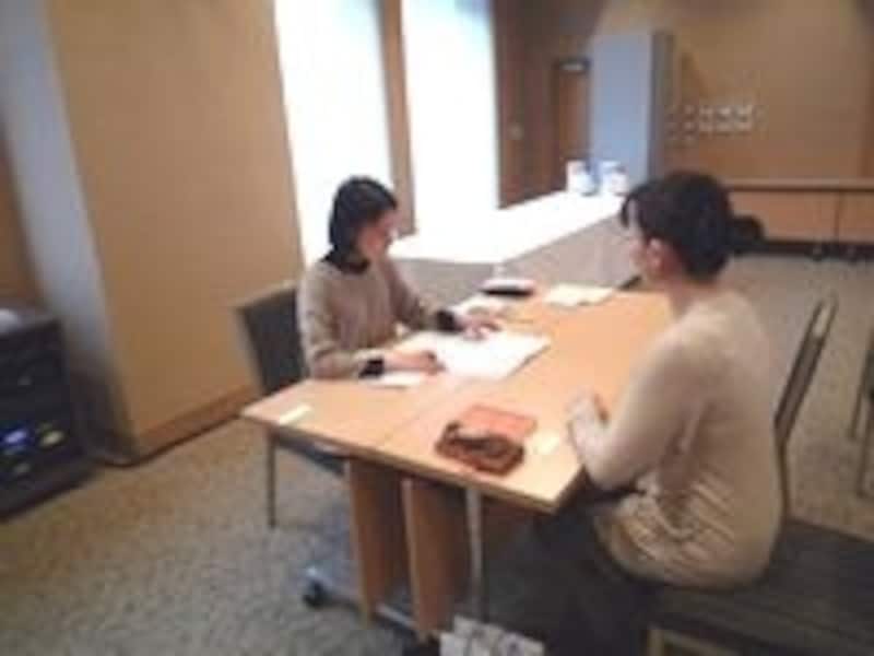 最初のカウンセリングの様子。アフターフォローも充実！