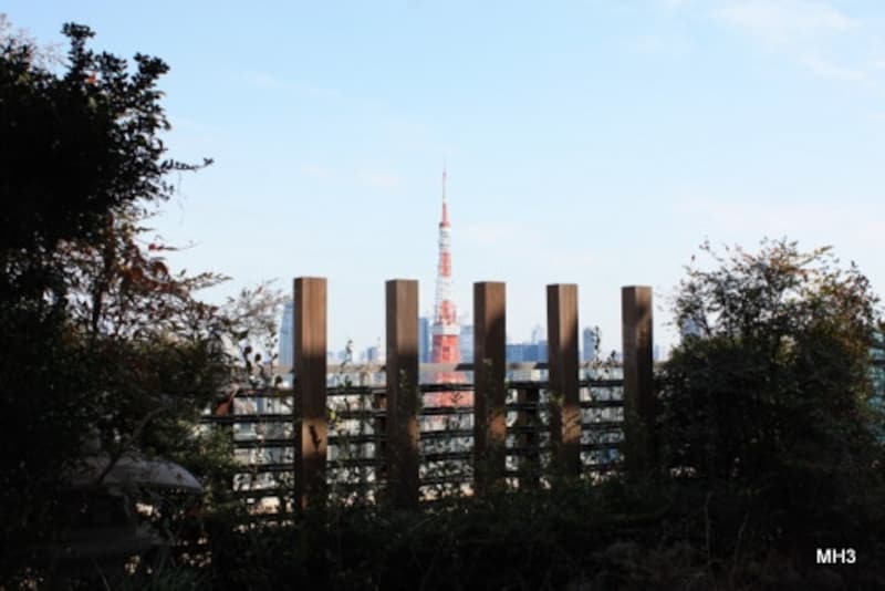 ベッドルームから見える東京タワー