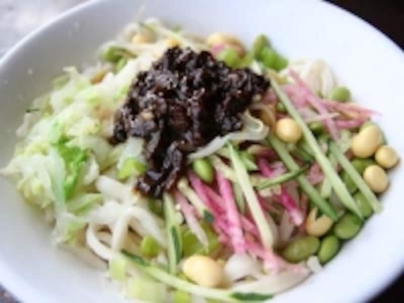 炸醤麺