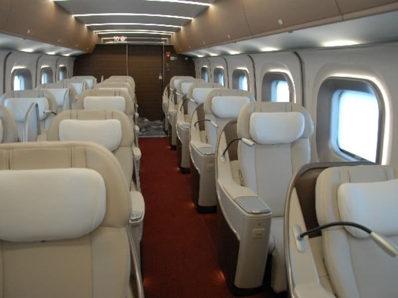 グランクラス車内