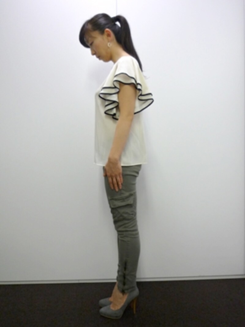 頭をゆっくり起こすのがポイント