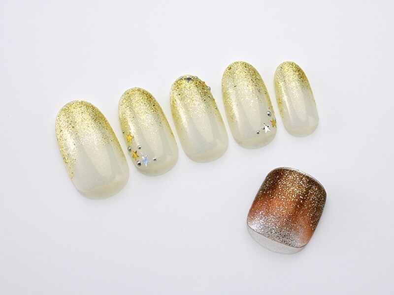 キラリと光る星型ホログラム