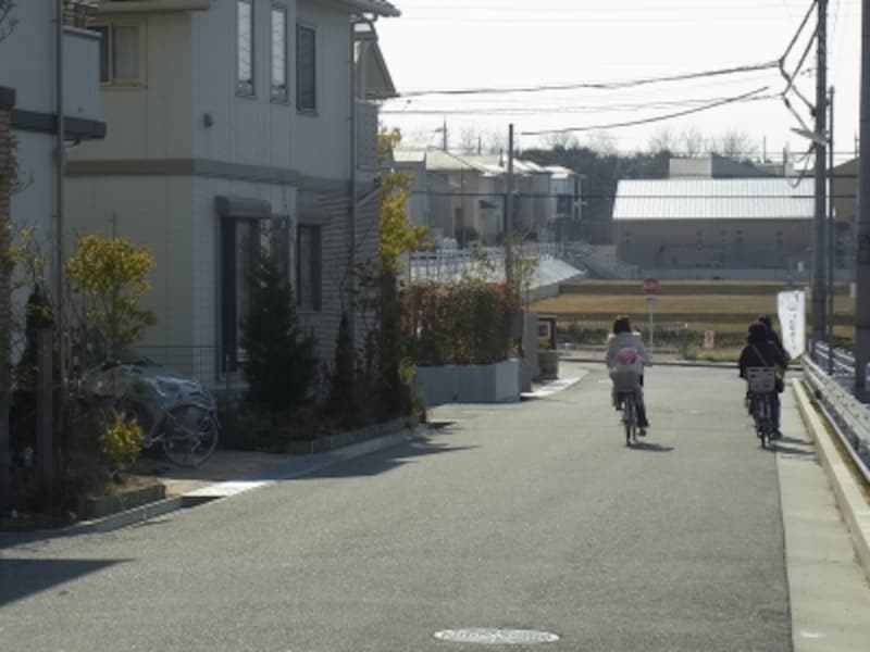 西神南、井吹台