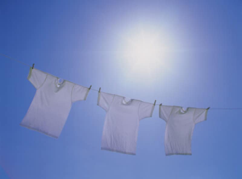 部屋干しや浴室乾燥機……洗濯物を一番安く乾燥させる方法とは