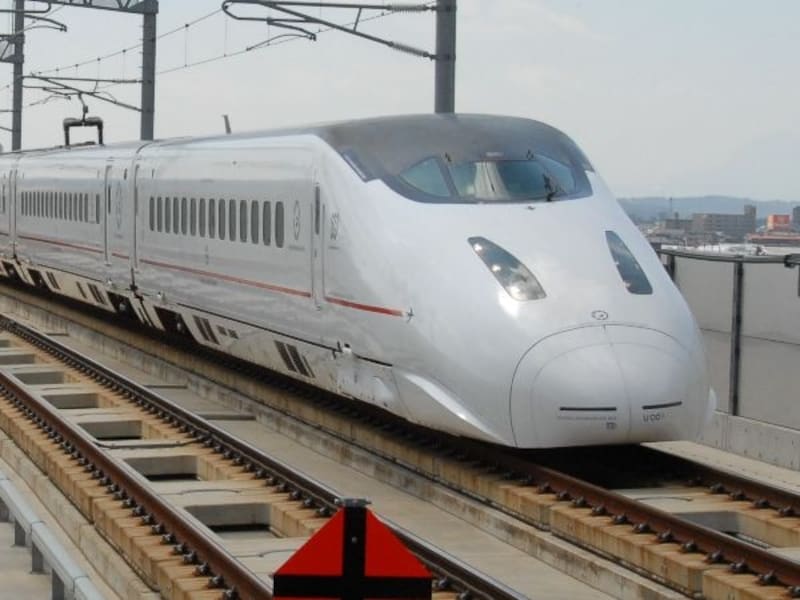 800系つばめ