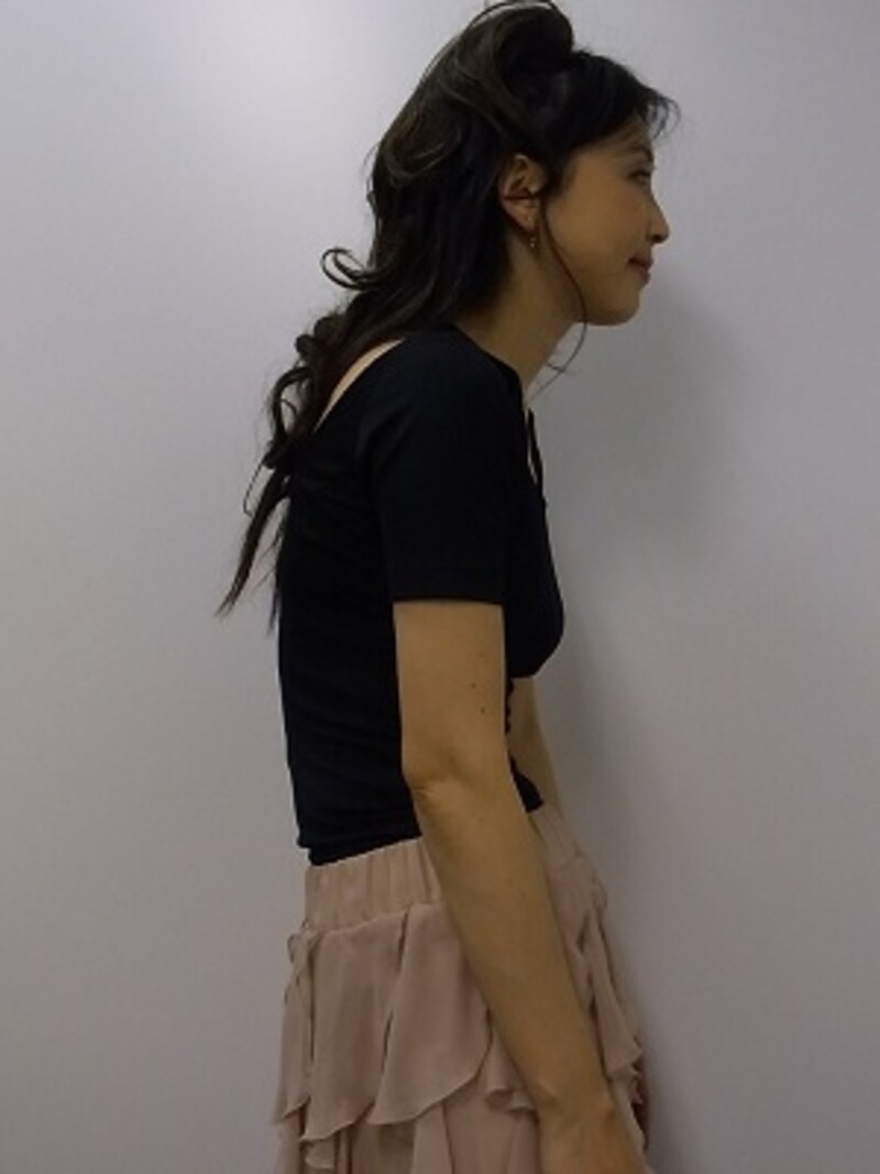 下がったバストライン