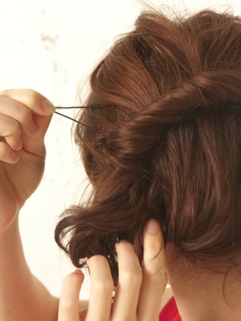 小さいアメピンで何カ所かに分けて留める