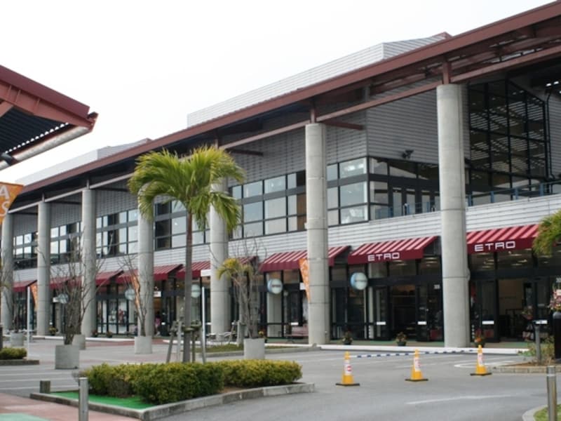 沖縄アウトレットモール あしびなー　ブランド