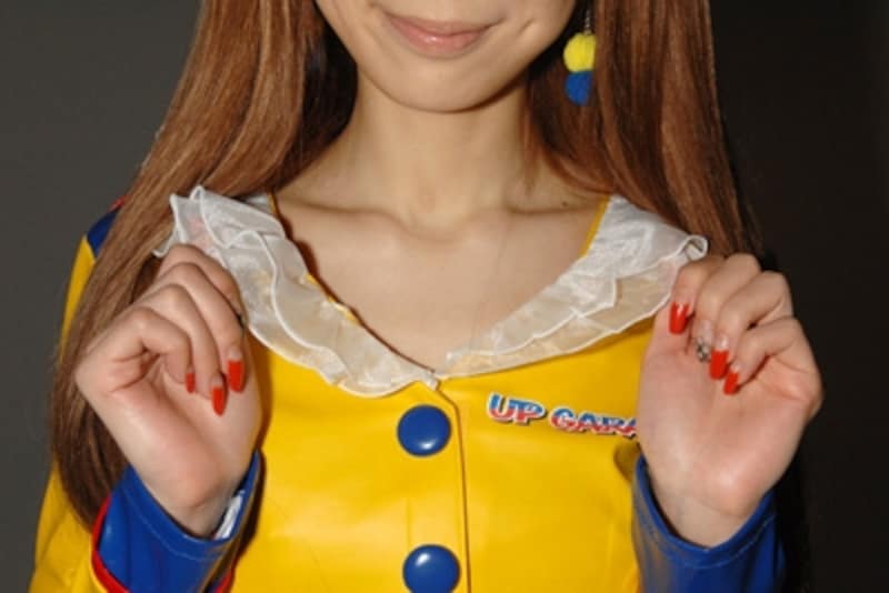 彩世めいちゃんのお気に入りは襟元のフリル