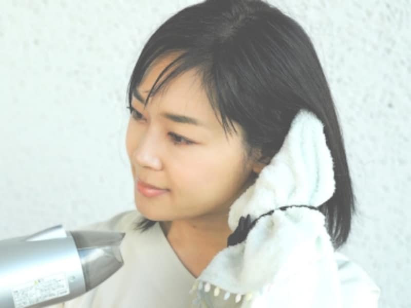 髪の毛をドライヤーで早く乾かす方法 時短 節電で一石二鳥 時短美容 All About