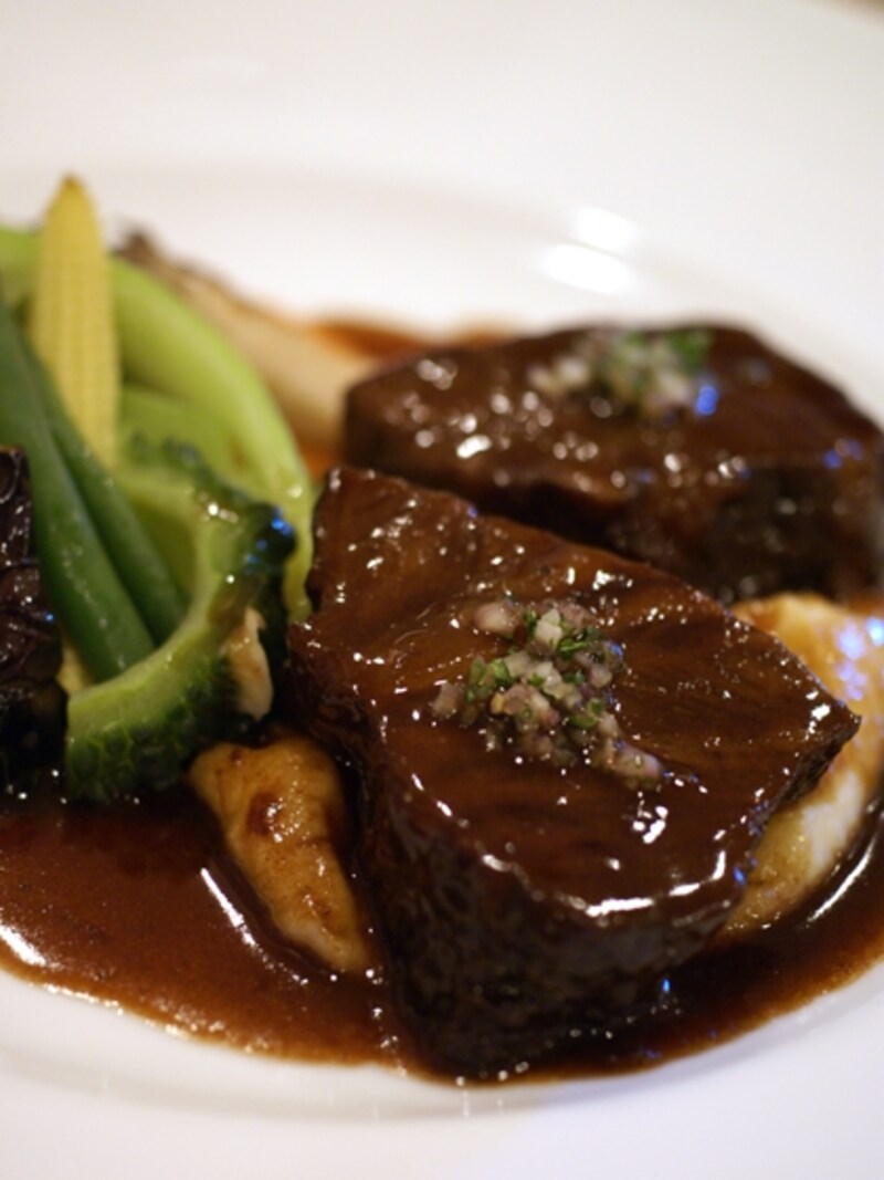 ルカンケ「和牛ホホ肉赤ワイン煮込み」