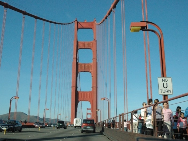 少し歩いてみる人も多い。最後まで歩くと1時間弱