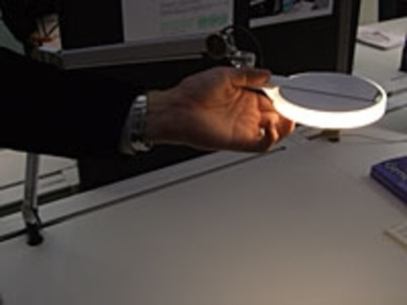 色温度や明るさを簡単に調整できる
