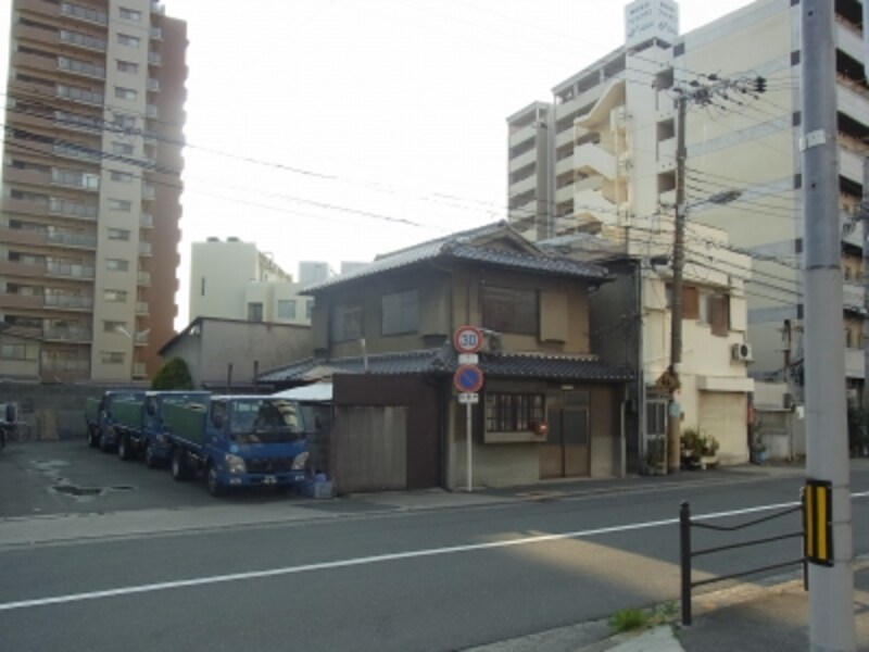 マンションと戸建て＠阪急中津駅