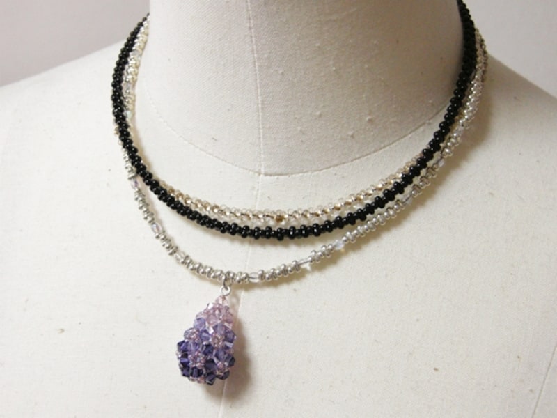 ビーズアクセサリー