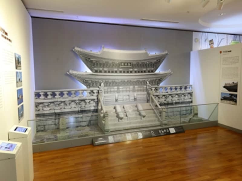 小さいけれど本格的な展示があります(c)仁川国際空港