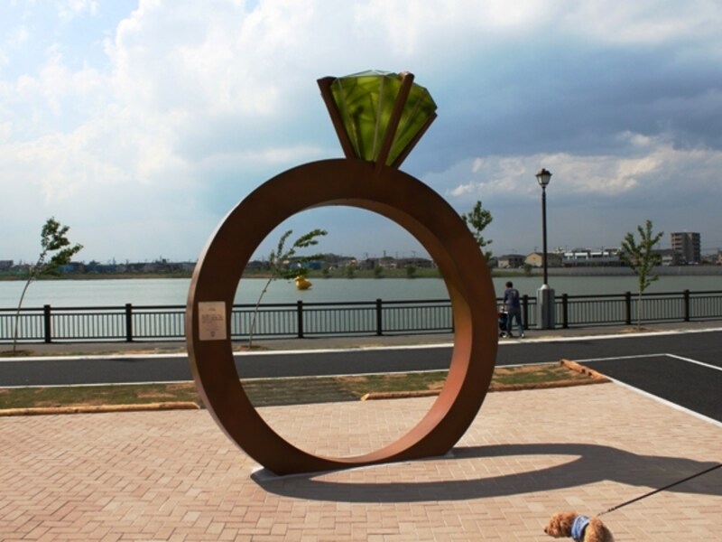 オブジェ　指輪