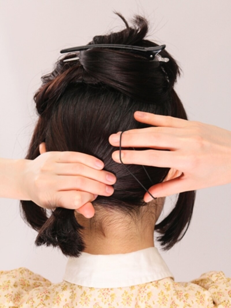 ゴムの色は髪の色に合わせて