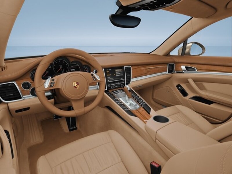 ポルシェパナメーラ