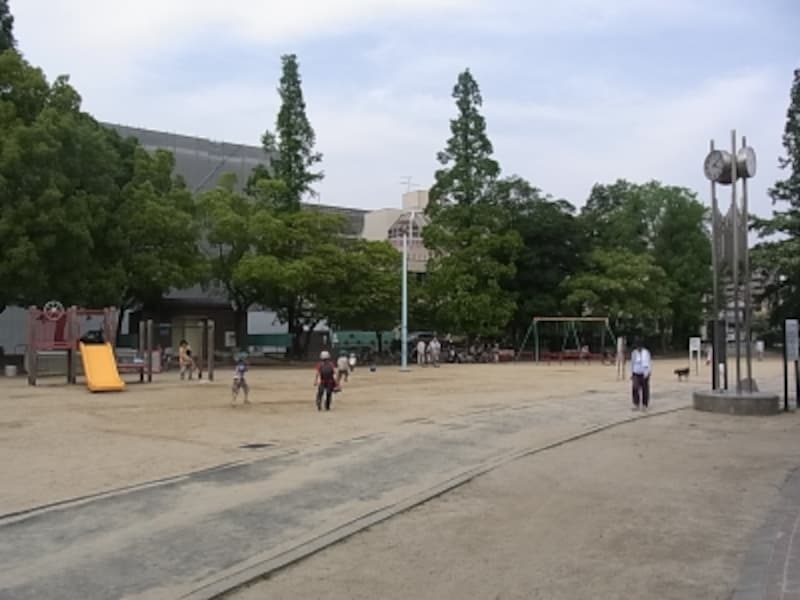 万代池公園