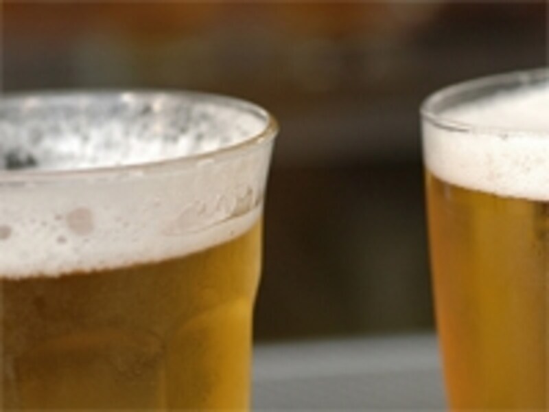猛暑とビール銘柄株価の関係は?