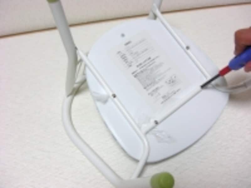 タッカーを使った実例：椅子のリメイク手順