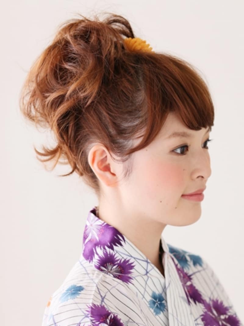 ミディアム浴衣・ふんわり逆毛のカジュアルポニー