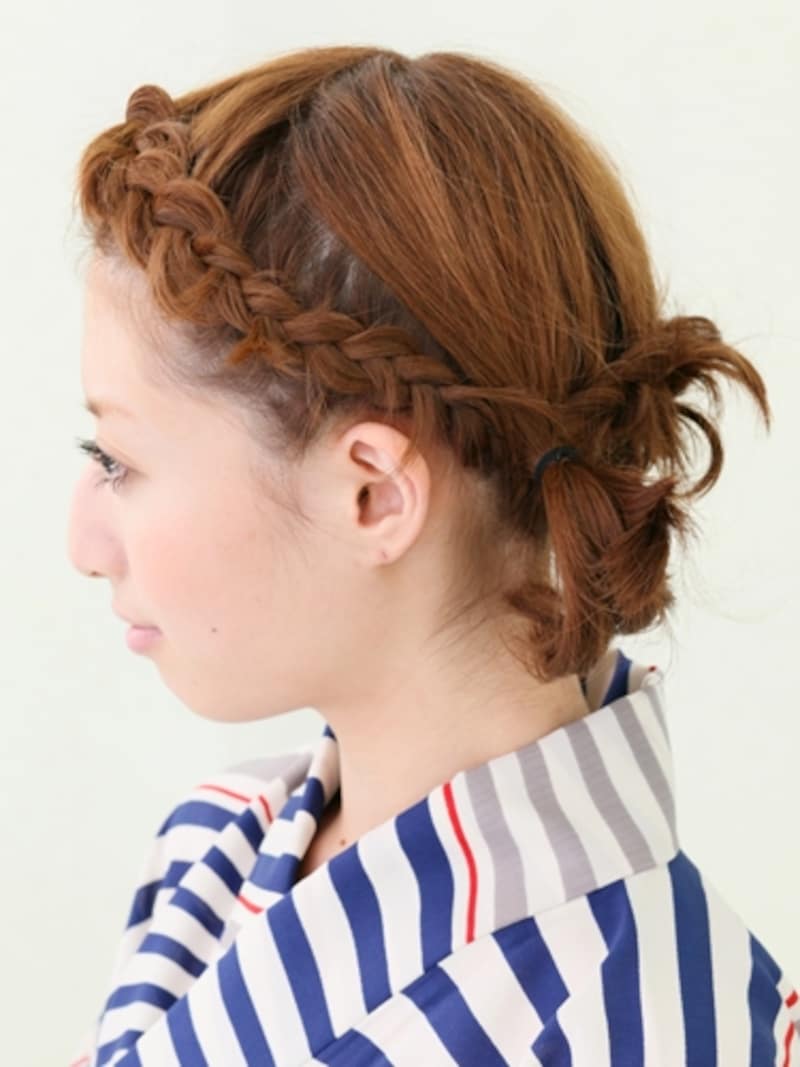 地肌に沿った編み込みがキレイ