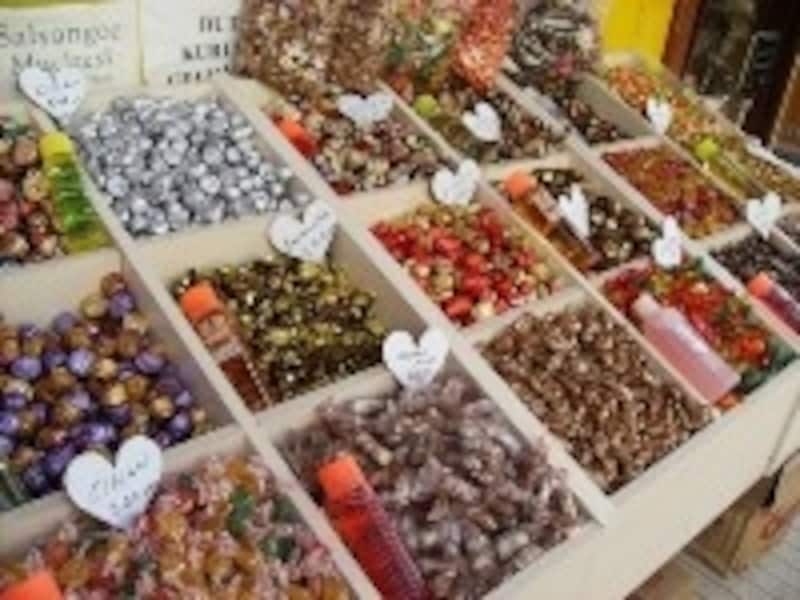 砂糖祭のスーパー
