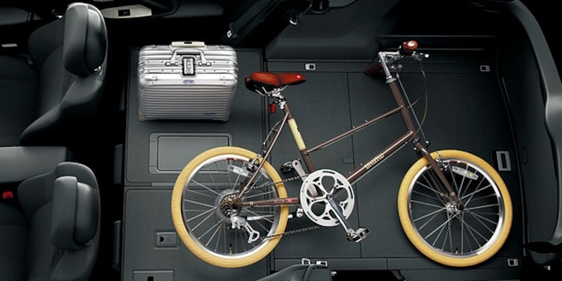 トヨタ・アベンシス