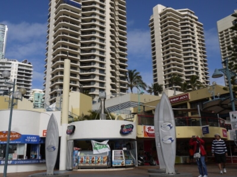 サーファーズパラダイス