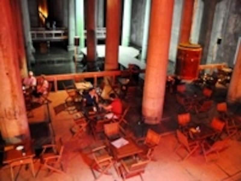 地下宮殿カフェ