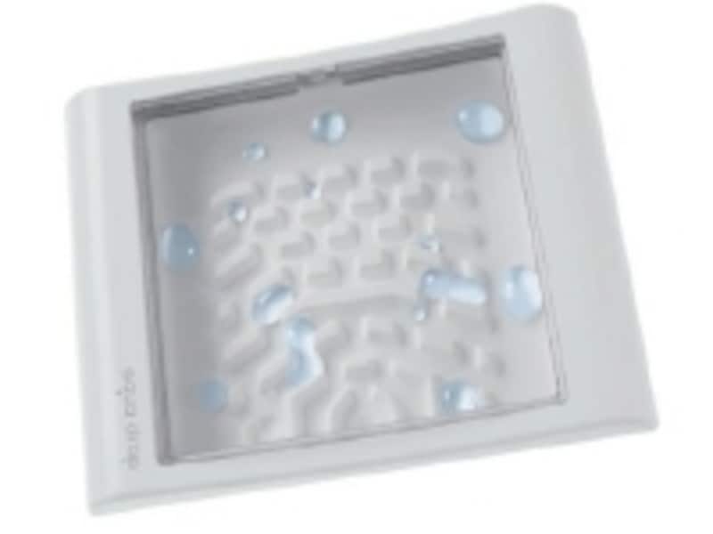 下部の穴まで水玉を運ぶ「カワラ」。難易度2