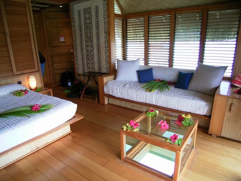 ボラボラ島のホテル