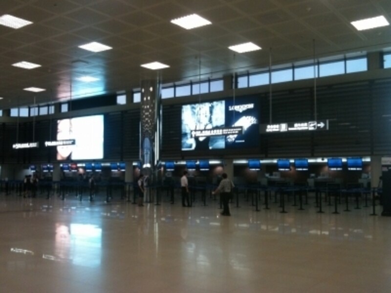 虹橋空港ターミナルB