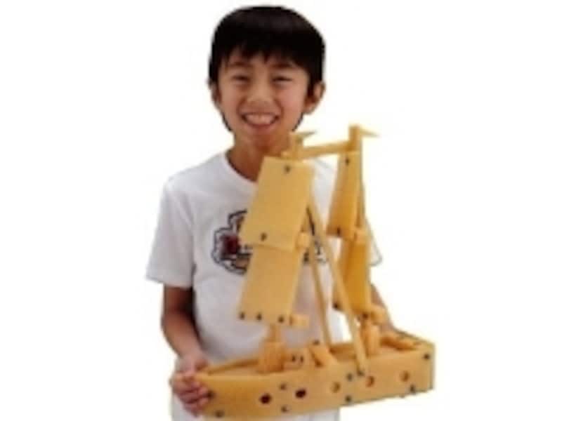 まずは設計図を参考にいろいろな作品をつくってみよう！