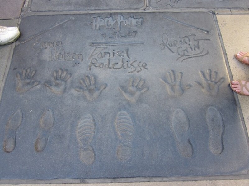 ハリーポッターのところには彼らの使ったスティックも！