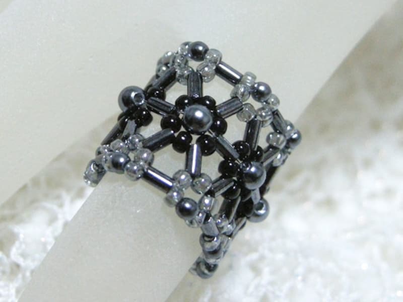 レース編みビーズリング